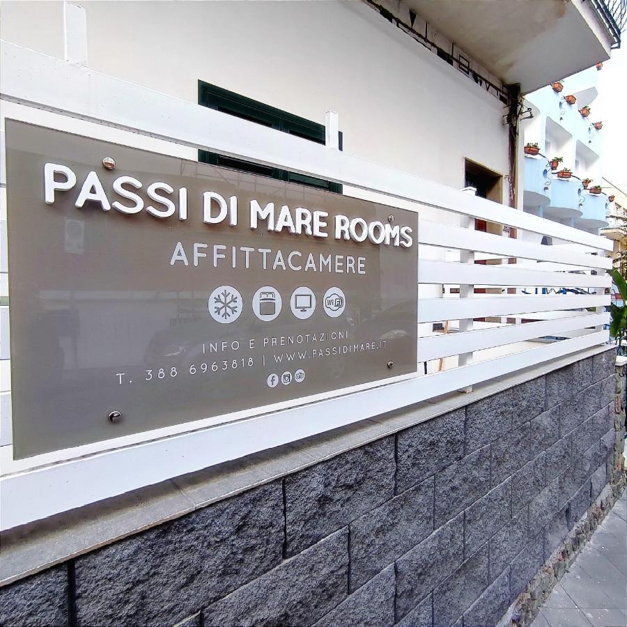 Passi Di Mare Rooms Giardini-Naxos Extérieur photo